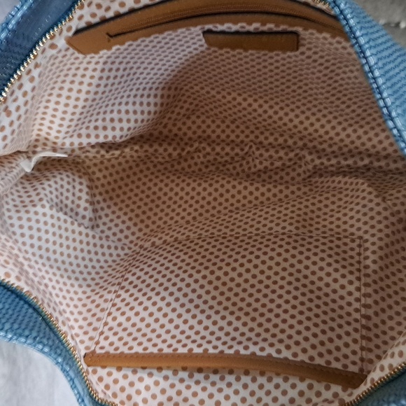 Gianni Bini Baby blue, yellow with gold tone zipper purse - Picture 6 of 8